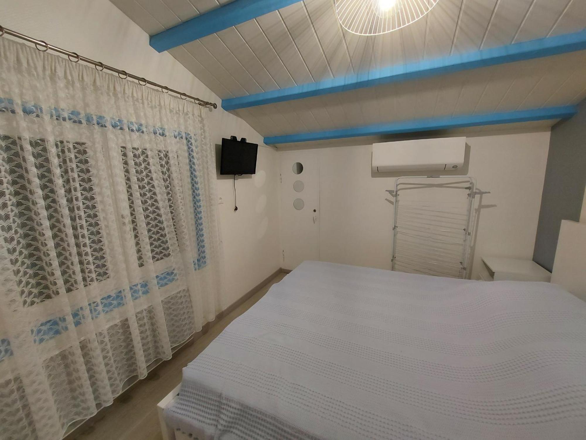 Pavillon 6 Pers A Argeles-Sur-Mer: Piscine, Clim, Parking, Wifi, Proche Plage - Fr-1-776-5 Luaran gambar